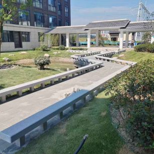 忻州 芝麻灰小区坐凳&栏杆安装效果