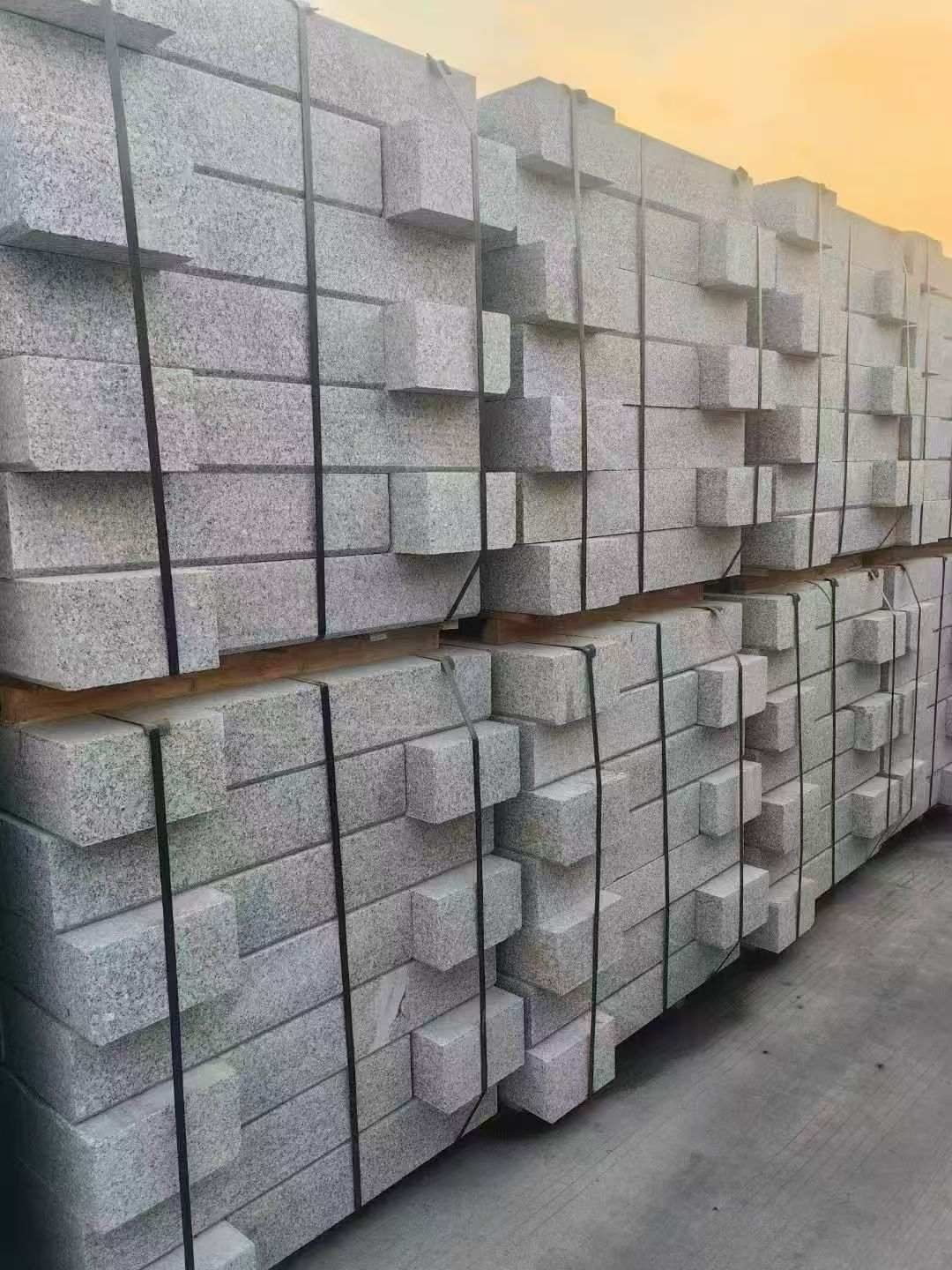 忻州 芝麻白路沿石