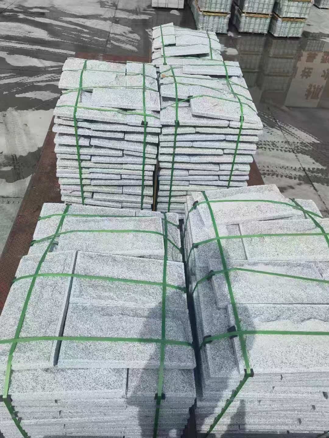 忻州 芝麻白蘑菇石装车出货