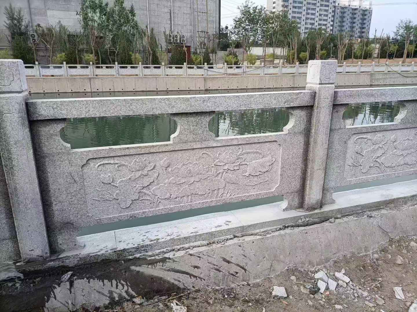 忻州 芙蓉白大花桥梁、河道，石材栏杆、围栏、护栏